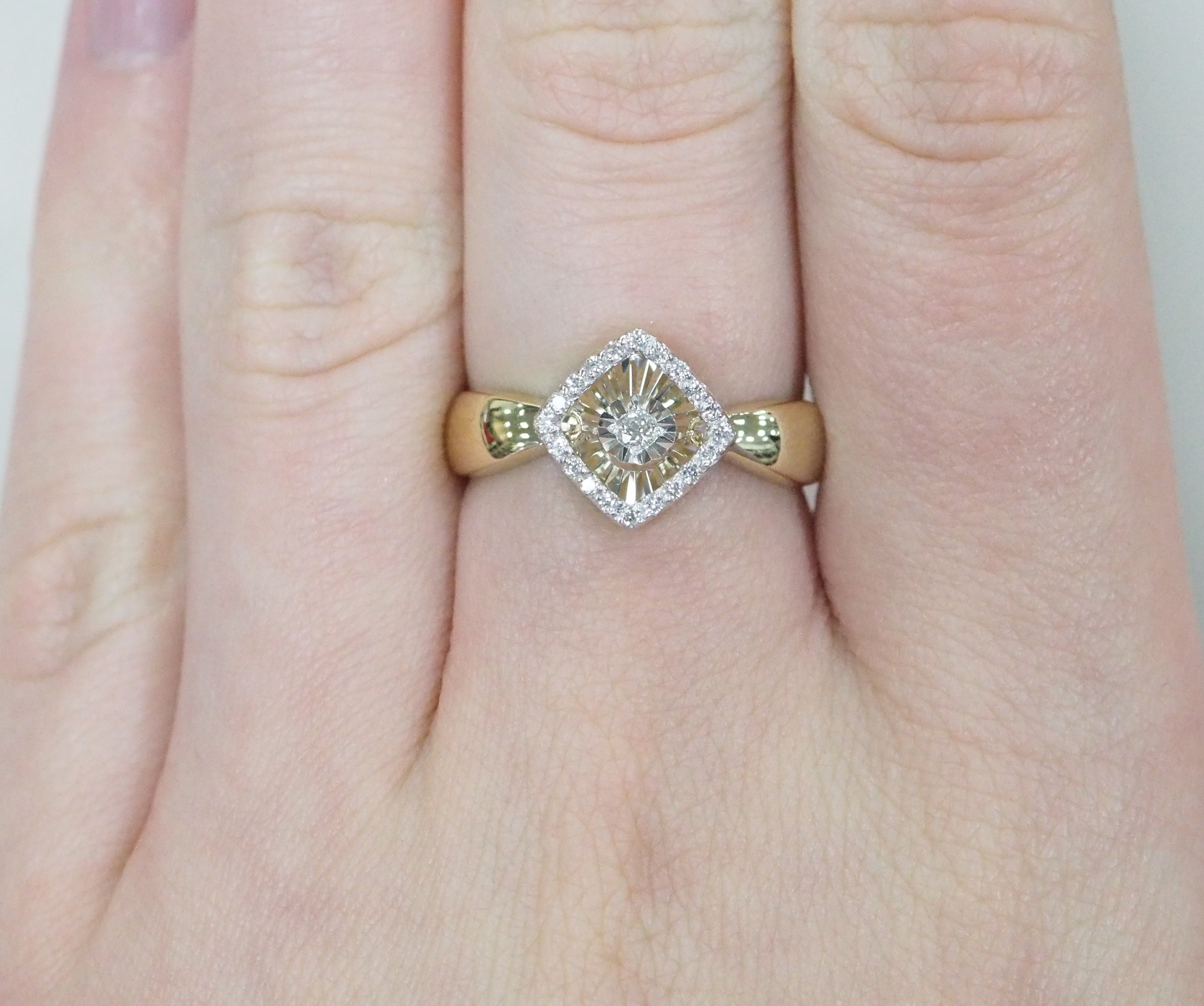 10311-000934 Кольцо (Au 585)